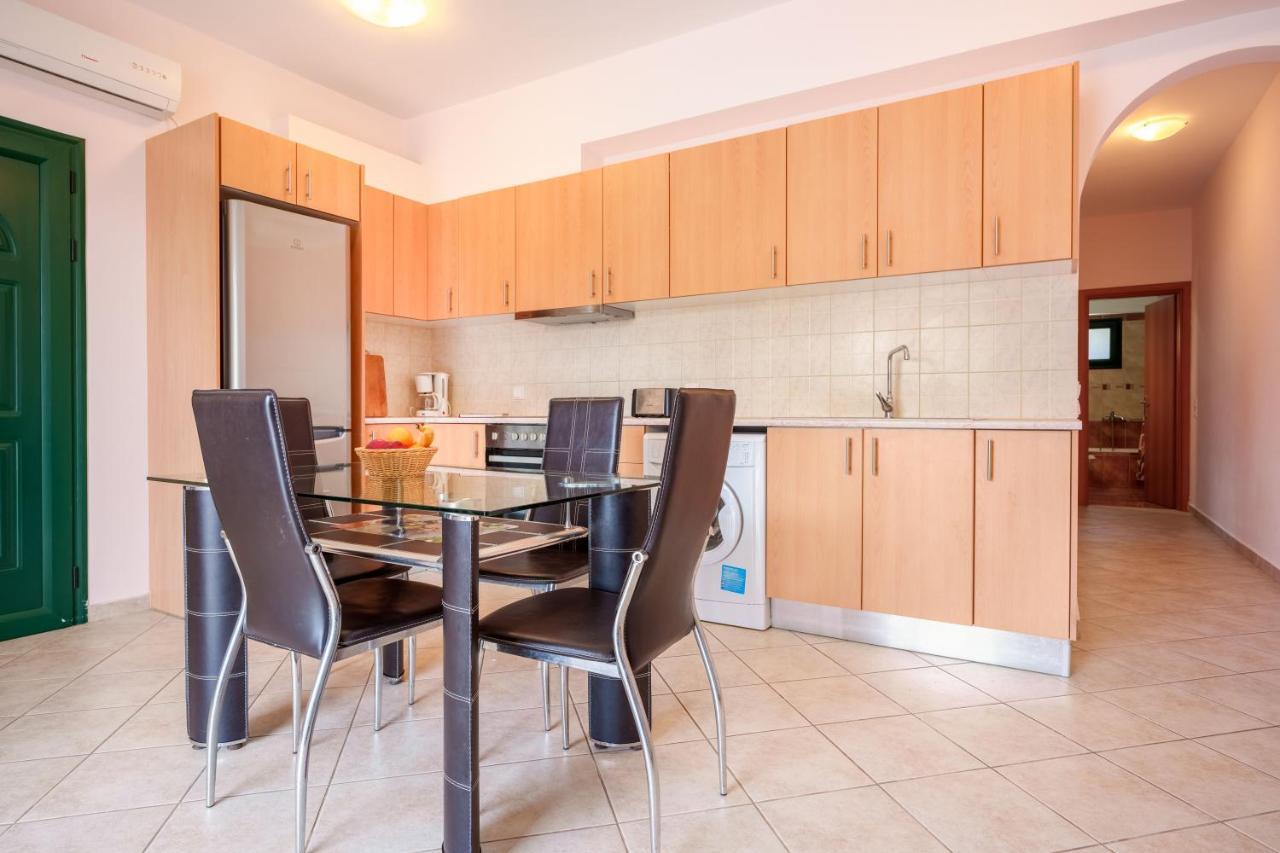Niko'S Central Skala Apartments Εξωτερικό φωτογραφία